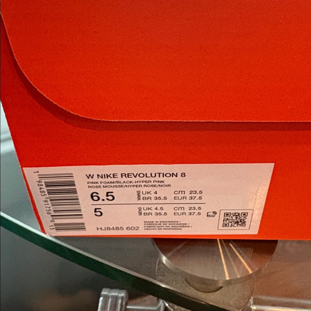 Nike Revolution 8 Running Shoe - Women's - Picture 5 of 9